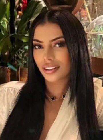 Edgware Road brunette Mannu london escort