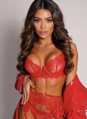 Outcall Only elite Karmen london escort