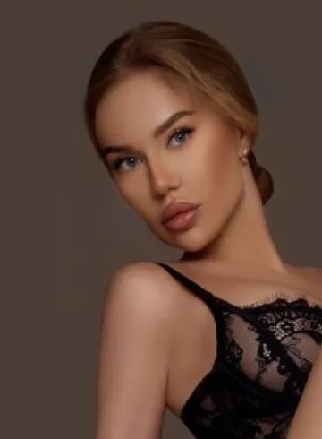 Marylebone blonde Aleksa london escort