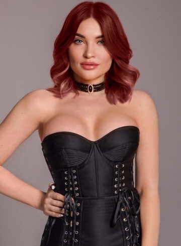 Central London  Lera london escort