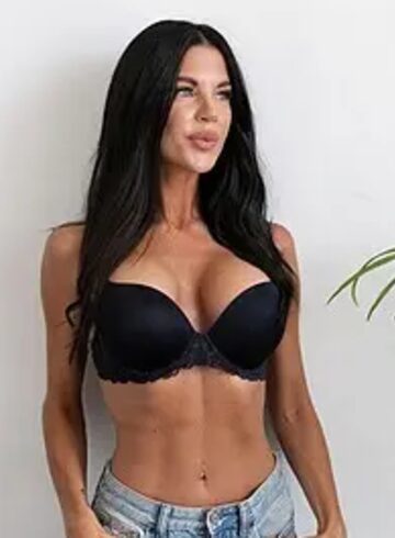Bayswater  Bria london escort