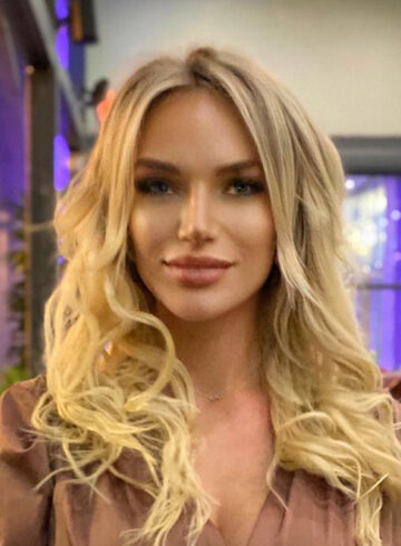 Earls Court a-team Vesnyana london escort