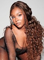 Central London 200-to-300 Shawty london escort