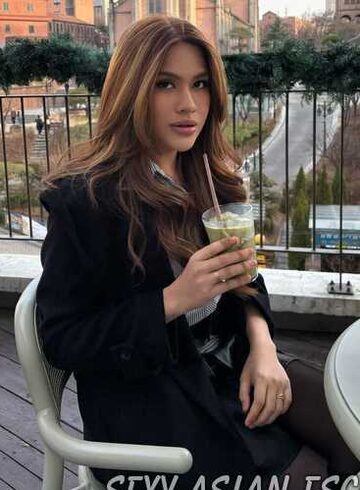 Earls Court asian MagdelanaTS london escort
