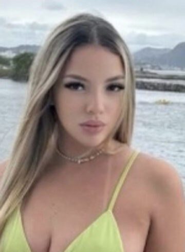Kensington 300-to-400 Maela london escort