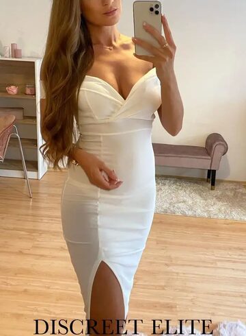 Outcall Only brunette Jennifer london escort