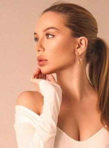 Marble Arch  Aleksa london escort