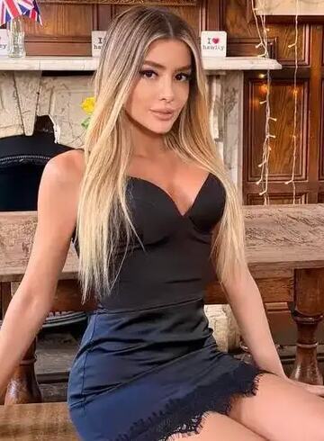 Chelsea 200-to-300 Caridee london escort