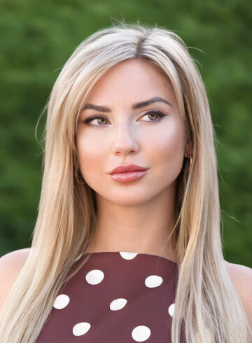 Earls Court 200-to-300 Essie london escort