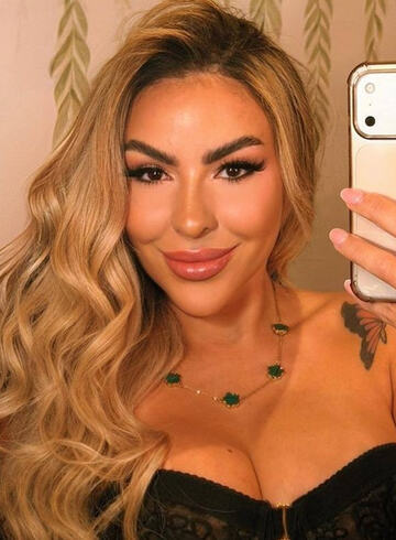 Marylebone  Generosa london escort