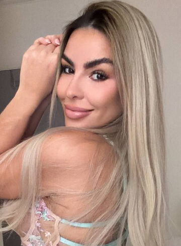 Edgware Road  Generosa london escort
