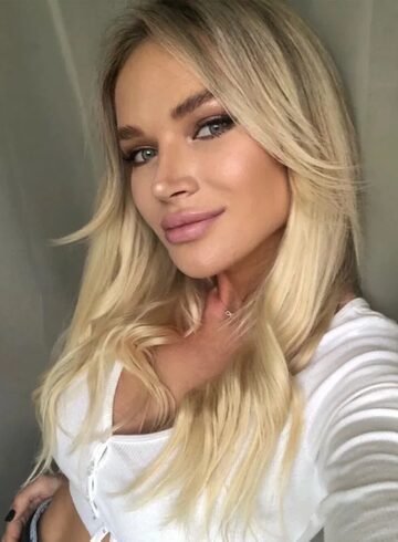 Earls Court massage Vesnyana london escort