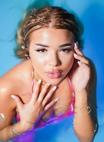 central london a-team Rowan london escort
