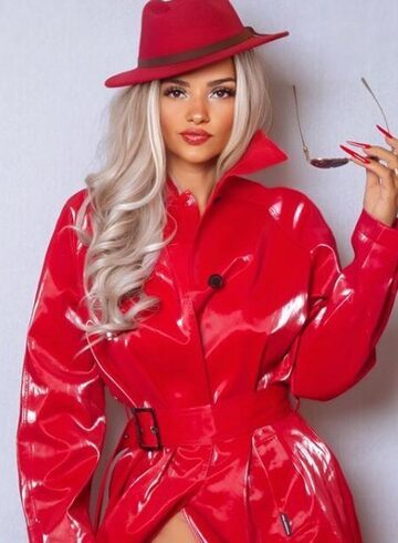 Marylebone party-girl Hellen london escort