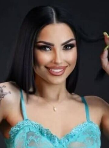 Earls Court 200-to-300 Criss london escort