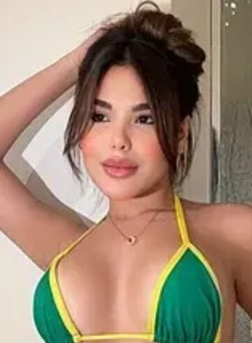 Earls Court 300-to-400 Minnie london escort
