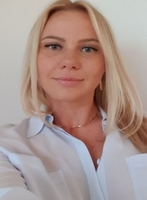 South Kensington blonde Almira london escort