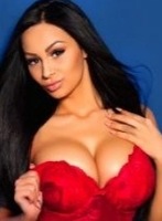 Knightsbridge busty Ariana london escort