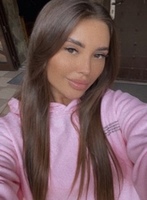 Knightsbridge brunette Asabi london escort