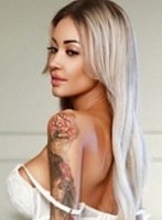 Kensington blonde Lettie london escort