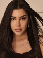 Knightsbridge party-girl Agnes london escort