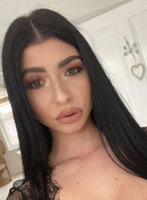 Earls Court party-girl Elisa london escort