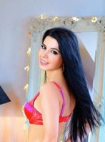 Chelsea party-girl Paula london escort