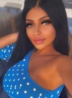 Earls Court party-girl Fara london escort