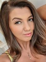 Gloucester Road brunette Cleo london escort