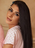 Edgware Road brunette Beatrice london escort