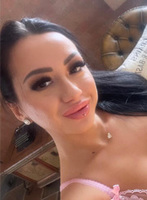 Marble Arch brunette Melanie london escort
