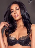 Marylebone party-girl Aisha london escort