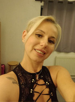 South Kensington petite Ysabella london escort