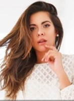Mayfair brunette Carol london escort