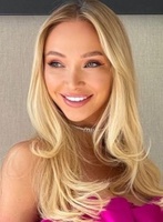 Victoria blonde Summer london escort