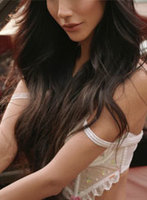 Mayfair brunette Thalia london escort