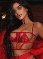 Earls Court brunette Zoe london escort