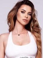 Knightsbridge elite Pearl london escort