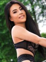 Marble Arch party-girl Amaya london escort