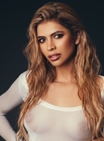 Kensington party-girl Aisha london escort