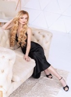 Chelsea 200-to-300 Kira london escort