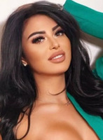 Bayswater brunette Amira london escort