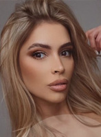 Kensington blonde Noelle london escort