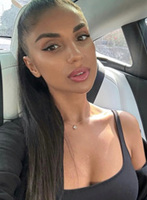 Mayfair party-girl Samantha london escort