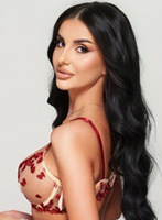 Knightsbridge 300-to-400 Venus Springs london escort