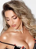 South Kensington blonde Diana london escort