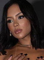 Gloucester Road 300-to-400 Emily london escort