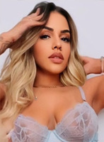 Earls Court party-girl Harlyn london escort