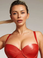 Earls Court party-girl Serene london escort