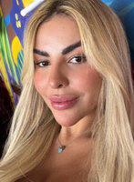 Marylebone blonde Generosa london escort